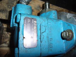 CATERPILLAR STEER PUMP