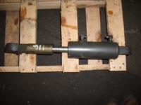 Caterpillar Rh Tilt Cylinder Assembly photo