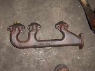 CATERPILLAR RH EXHAUST MANIFOLD