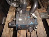 Caterpillar Hydraulic Manifold photo