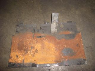 CATERPILLAR Used Floor Plate