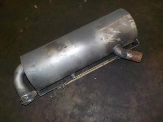 CATERPILLAR Used Muffler