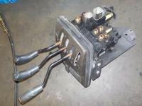 Doosan Used 3 Spool Hydraulic Control Valve photo