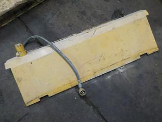 CATERPILLAR Used Radiator Cover