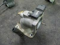 Caterpillar Used Throttle Body Adapter photo