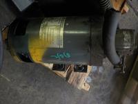 Caterpillar Steering Motor photo