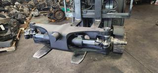 CATERPILLAR Reman Steer Axle