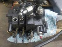 Mitsubishi Used Hydraulic Control Valve photo