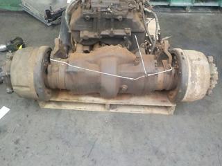 CATERPILLAR Used Drive Axle Assembly W/Diff