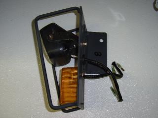 UNICARRIERS DOCKLIGHT AND BRACKET ASSEMBLY